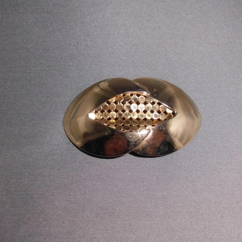 Gold Tone Toned Metal Mesh Oval Pin Brooch